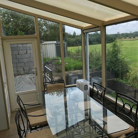 Leuk Vakantiewoning Dijk Woning Met 3 Slaapkamers Dicht Bij De Belgische Grensen Westdorpe Esterno foto